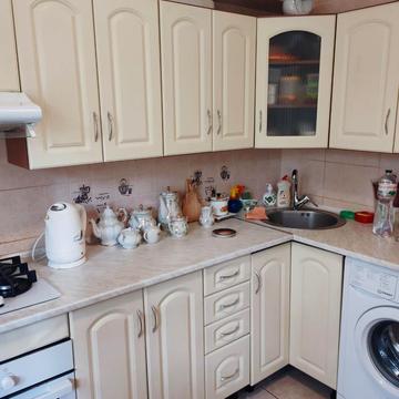 Драгоманова вул., 14