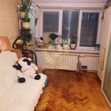 Продаж 2 к квартири Нівки Правий берег