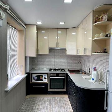 Здам двокімнатну квартиру, з новим ремонтом та меблями.