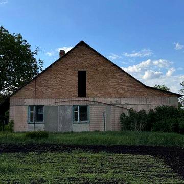 Дом,большой блочный