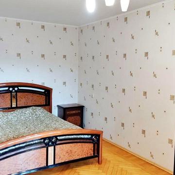 Мандриківська вул., 167