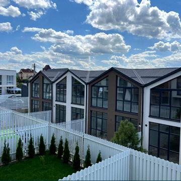 Продаж Таунхауса 126м2 + два парко місця Є Газ