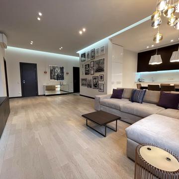 Андрія Верхогляда вул. (Михайла Драгомирова), 15