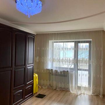 Продаж квартири на Черемушках ген.Петрова