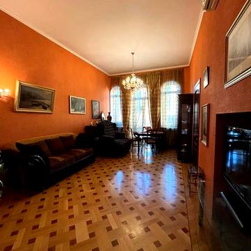 Лютеранська вул., 6