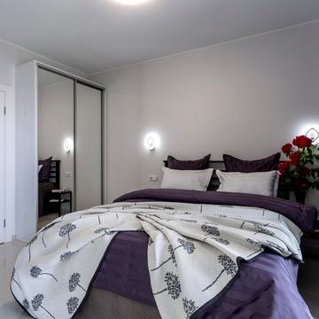 Зарічна вул., 6