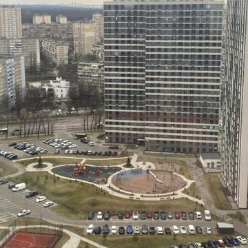 Олександра Олеся вул., 10