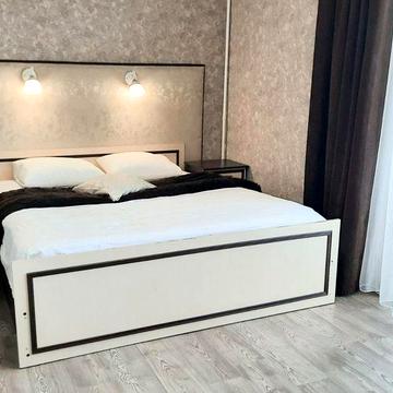 Парковая 8А, двух комнатная квартира