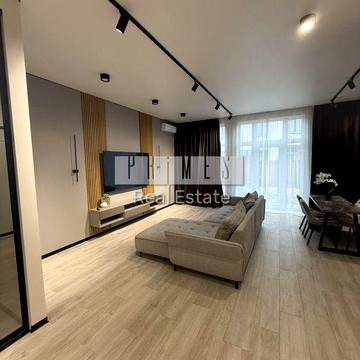 Леоніда Каденюка вул.