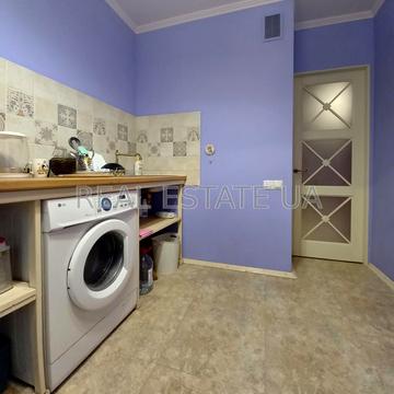 Митрофана Довнар-Запольського вул., 9