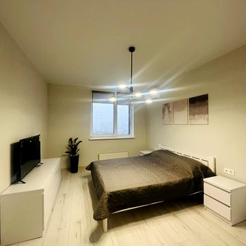 Воскресенська вул., 2-В