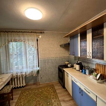 Продаж 2-кім квартири р-н Комарова!