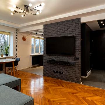 Русанівська набережна вул., 12