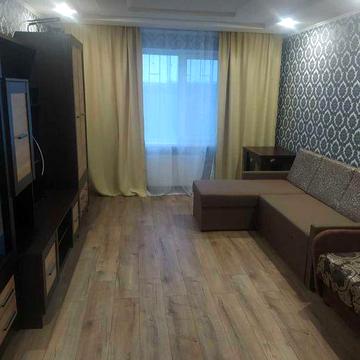 Здам 1 кімнатну квартиру на Розсошенцях (Склозавод)