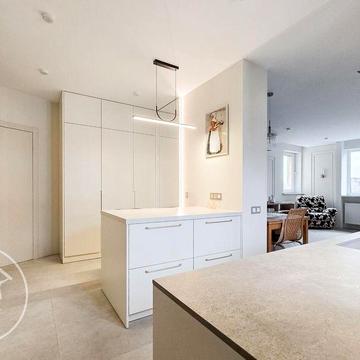 2 кімнатна квартира на Котляревського з сучасним ремонтом