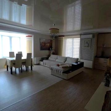 Продаж квартири в самому центрі