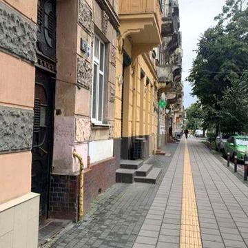 Продаж 2 кім.квартири на Степана Бандери