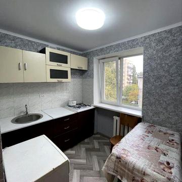 АРЕНДА 2ком квартира возле ПАРКА ГОРЬКОГО. Свежий ремонт!!