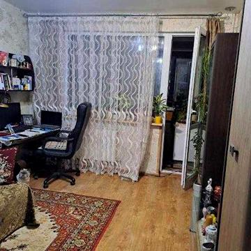 1 комн.  квартира на Роганском ж/м (возле  с/м КЛАСС)