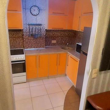 Князя Ярослава Мудрого вул. (Ленінградська), 16