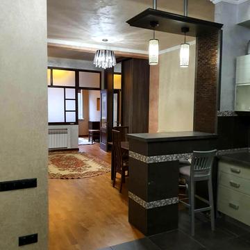 Жилянська вул., 118