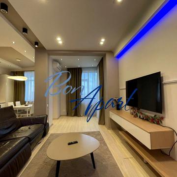 Лесі Українки бульв., 7-А