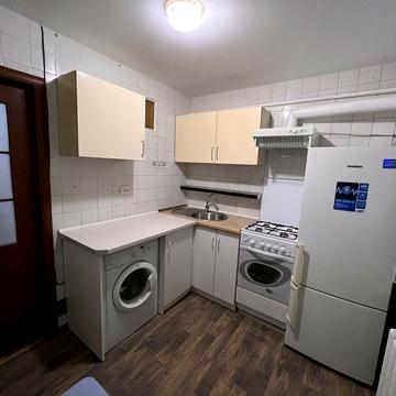 Відрадний просп. (Чубаря), 10