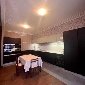 Без %! 3-к (135 м2) квартира в ЖК Diplomat Hall, вулиця Жилянська 59