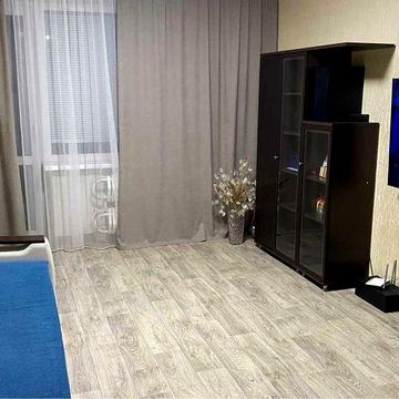 Сдаётся однокомнатная квартира ж\м Тополь