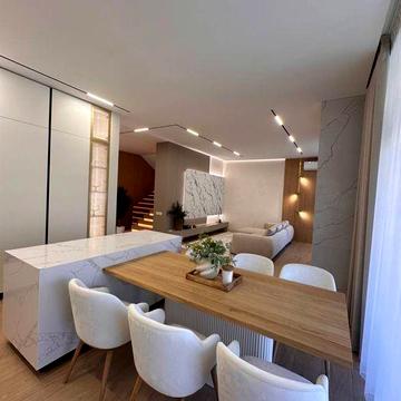 Відсвяткуй РІЗДВО І НОВИЙ РІК вже тут. Ремонт, меблі і техніка все є