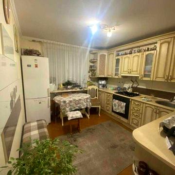 Однокімнатна квартира з ремонтом (+кладова) в обжитій новобудові