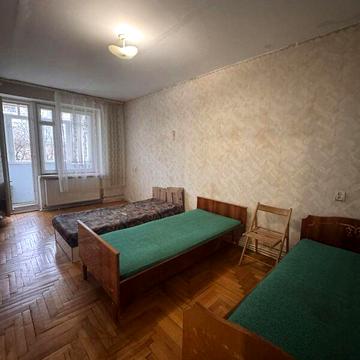 Довгострокова оренда 2к Квартира Керченська вулиця