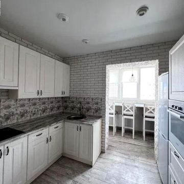 Юлії Здановської вул. (Ломоносова), (Будинок 4)