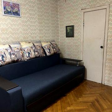 Продається 2-о кімнатна квартира в центрі міста