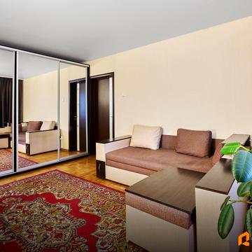 Червоної Калини просп. (Володимира Маяковського), 22