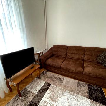 Бориса Грінченка вул., 2