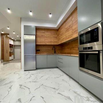 Святищенська вул.