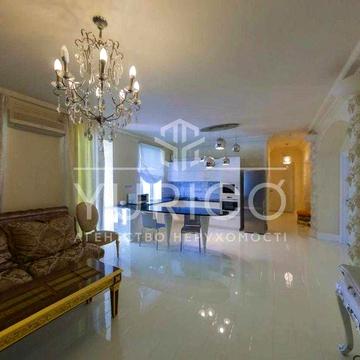 Продаж квартири. Грушевського. Липки.