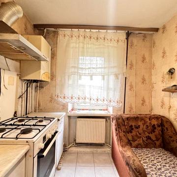 Продаж 1- кім квартири з індивідуальним опаленням,Дружба