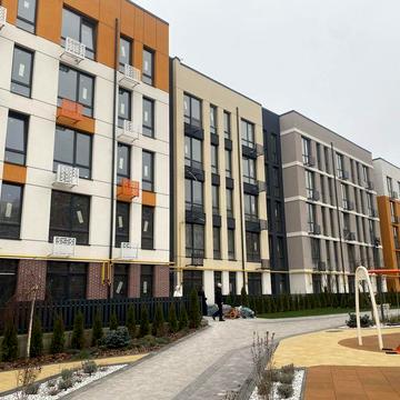 Продається двокіматна квартира в Софіївській Борщагівці ЖК Сіті Хаус