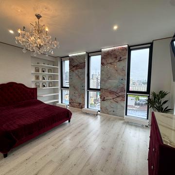 Антоновича вул. (Горького), 44