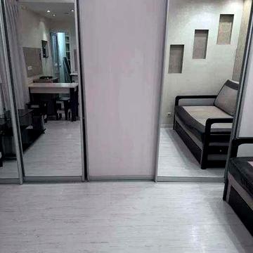 Здається студія на бул.Лесі Українки, 3