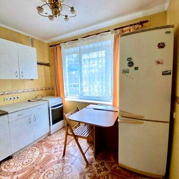 Мілютенка 11, оренда затишної 1-к квартири, Лісовий масив, 1 поверх!