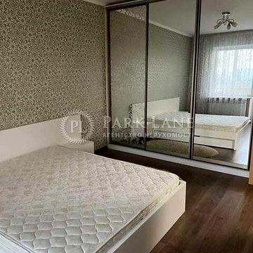 Пчілки Олени, 4, ; ЖК Позняки 4 - а