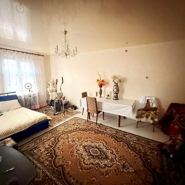 Продаж 1/2 будинку Клавдієво-Тарасове Травнева 3б