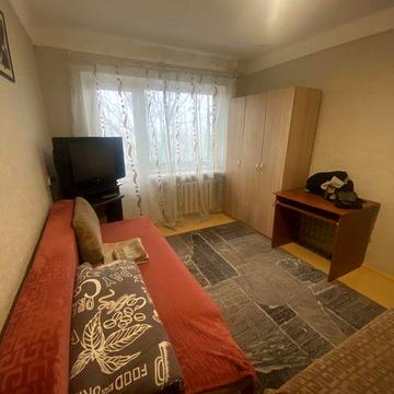 Продаж1 кім.кв.4/5 вул.Північнокільцева біля Варусу і Домовичка.