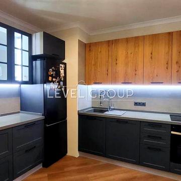 Продаж 2-кімнатної квартири, вул. Анни Ахматової, 30