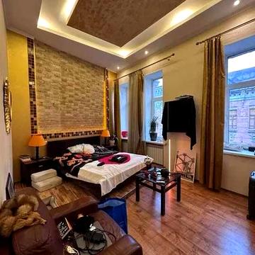 1К Рейтарская 25 Царский дом Гончара Центр Майдан Независимости