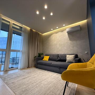 Джона Маккейна вул. (Івана Кудрі), 1-Б