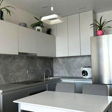 Набережно-Рибальська дорога вул., 27